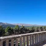 De Gredos فندق نافاريدوندا دي غريدوس