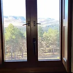 De Gredos نافاريدوندا دي غريدوس