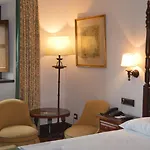 فندق De Gredos 4*