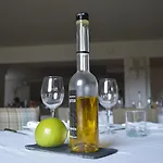 De Gredos نافاريدوندا دي غريدوس