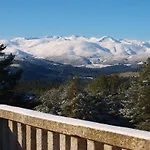 De Gredos فندق نافاريدوندا دي غريدوس