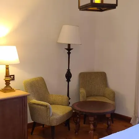 Hotel De Gredos
