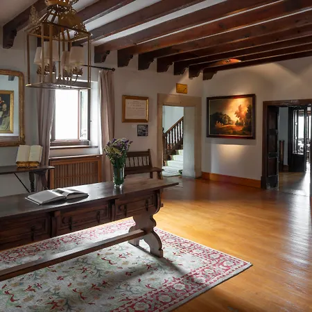 Отель De Gredos Наварредонда-де-Гредос