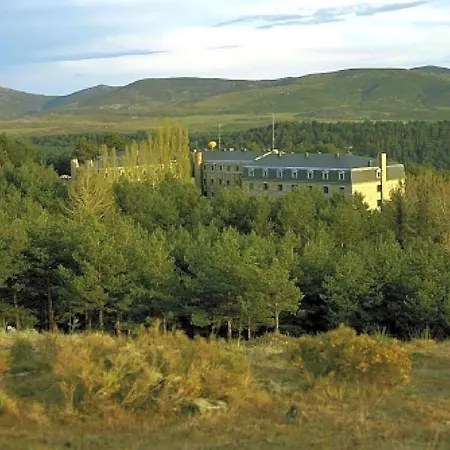 De Gredos מלון